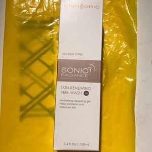 Clarisonic face wash